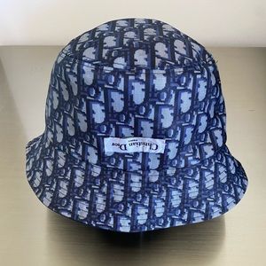 Dior Teddy-D Reversible Bucket Hat